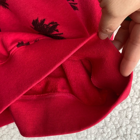 PINK Victoria’s Secret graphic sweatshirt with "Pink" print and palm trees Sz XS - Picture 15 of 16